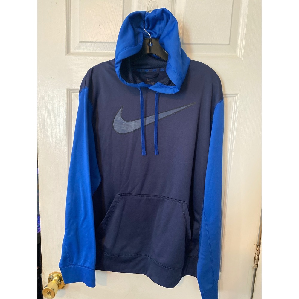 Nike Therma-FIT Hoodie Mens Medium Blue Navy Two Tone Swoosh Sweatshirt